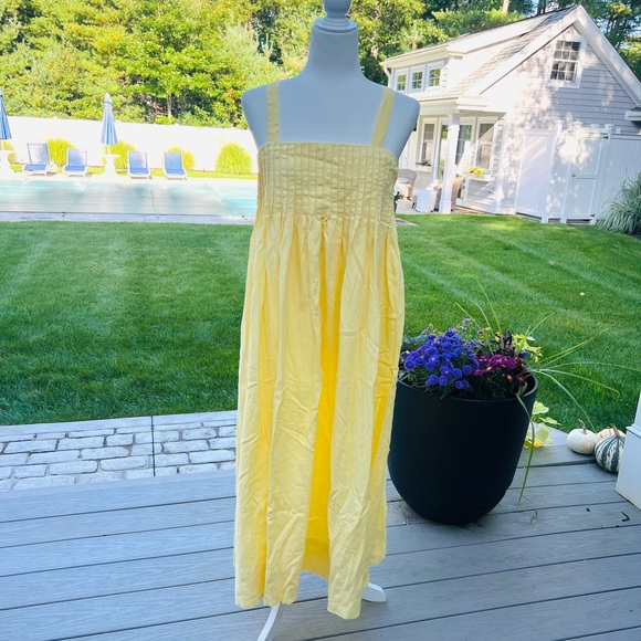 Banana Republic yellow pleated linen midi dress. Size small. NWT. - Picture 5 of 8